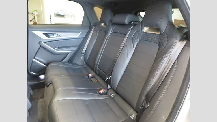 2022 認定中古車 Jaguar F-Pace SVO Premium Palette P550 AWD（オートマチック） SVR EDITION 1988
