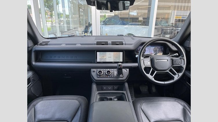 2021 認定中古車 Land Rover Defender 110 サントリーニブラック D300 AWD（AT） X-DYNAMIC SE