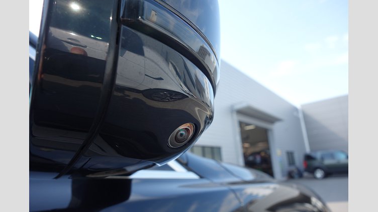 2021 認定中古車 Jaguar F-Pace サントリーニブラック P250 AWD（オートマチック） S