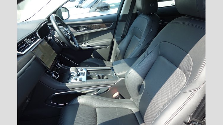 2021 認定中古車 Jaguar F-Pace サントリーニブラック P250 AWD（オートマチック） S