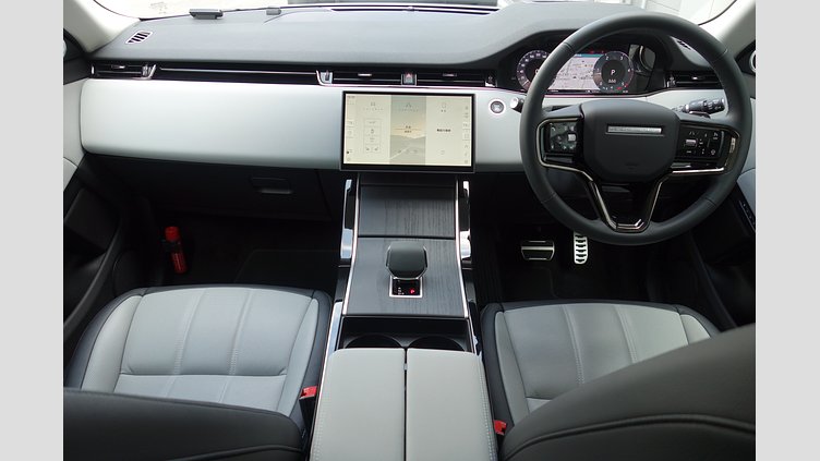 2023 認定中古車 Land Rover Range Rover Evoque アロイオスグレイ D200マイルドハイブリッド（ディーゼル） スタンダードホイールベース DYNAMIC SE