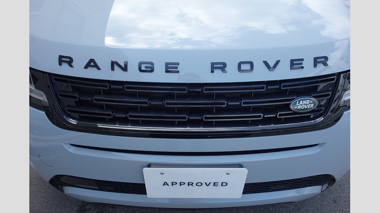 2023 認定中古車 Land Rover Range Rover Evoque アロイオスグレイ D200マイルドハイブリッド（ディーゼル） スタンダードホイールベース DYNAMIC SE
