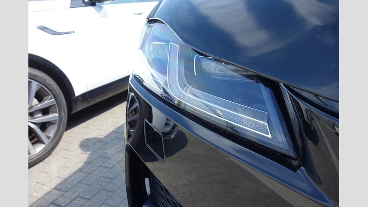 2021 認定中古車 Jaguar F-Pace サントリーニブラック P250 AWD（オートマチック） S