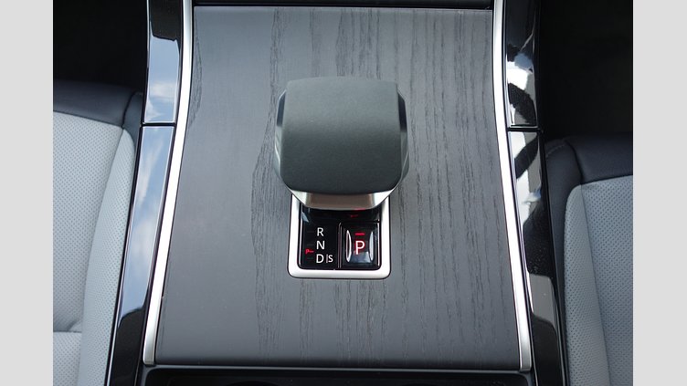 2023 認定中古車 Land Rover Range Rover Evoque アロイオスグレイ D200マイルドハイブリッド（ディーゼル） スタンダードホイールベース DYNAMIC SE