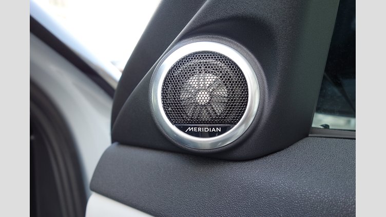 2023 認定中古車 Land Rover Range Rover Evoque アロイオスグレイ D200マイルドハイブリッド（ディーゼル） スタンダードホイールベース DYNAMIC SE