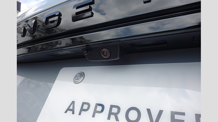 2023 認定中古車 Land Rover Range Rover Evoque アロイオスグレイ D200マイルドハイブリッド（ディーゼル） スタンダードホイールベース DYNAMIC SE
