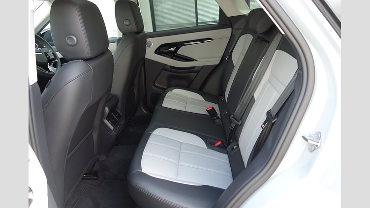 2023 認定中古車 Land Rover Range Rover Evoque アロイオスグレイ D200マイルドハイブリッド（ディーゼル） スタンダードホイールベース DYNAMIC SE