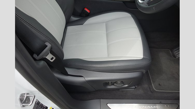 2023 認定中古車 Land Rover Range Rover Evoque フジホワイト D200 AWD（オートマチック）MHEV R-DYNAMIC S