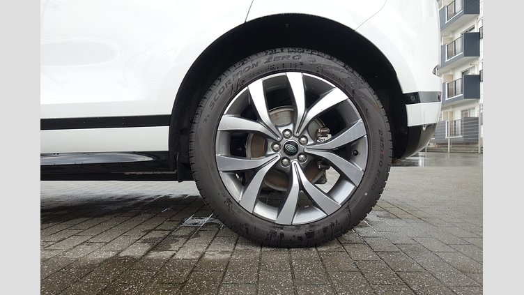 2023 認定中古車 Land Rover Range Rover Evoque フジホワイト D200 AWD（オートマチック）MHEV R-DYNAMIC S