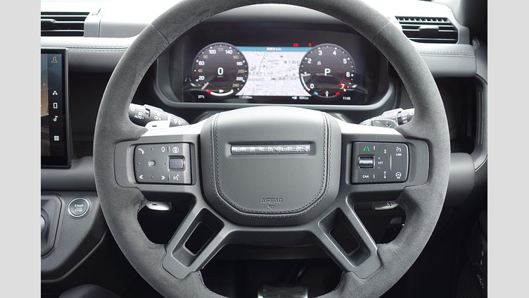 2023 認定中古車 Land Rover Defender 110 カルパチアングレイ P525 AWD (AT) V8