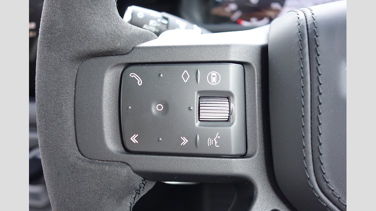 2023 認定中古車 Land Rover Defender 110 カルパチアングレイ P525 AWD (AT) V8