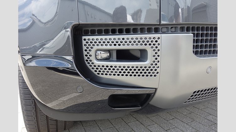 2023 認定中古車 Land Rover Defender 110 カルパチアングレイ P525 AWD (AT) V8