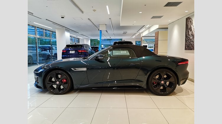 2021 認定中古車 Jaguar F-Type ブリティッシュレーシンググリーン P300 オートマチック 後輪駆動 F-TYPEコンバーチブル R-DYNAMIC