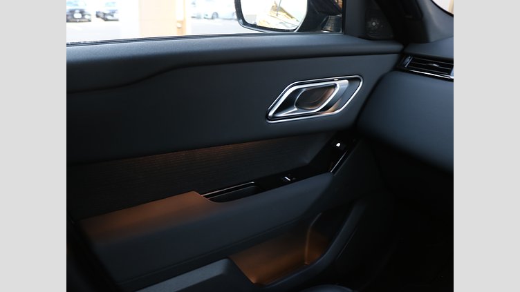 2024 認定中古車 Land Rover Range Rover Velar カルパチアングレイ D200マイルドハイブリッド（ディーゼル） Dynamic SE