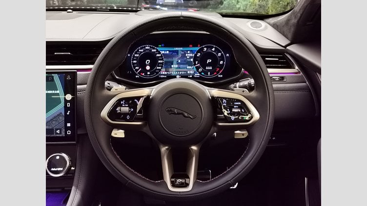 2023 認定中古車 Jaguar F-Pace ミッドナイトアメジスト P550 AWD（オートマチック） SVR