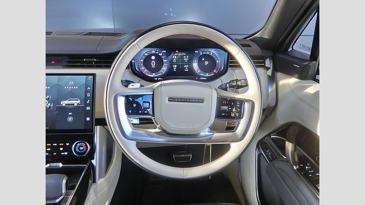 2023 認定中古車 Land Rover Range Rover サントリーニブラック D300 AWD MHEV（AT） スタンダードホイールベース HSE