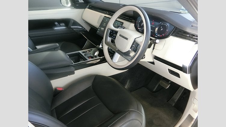 2023 認定中古車 Land Rover Range Rover サントリーニブラック D300 AWD MHEV（AT） スタンダードホイールベース HSE
