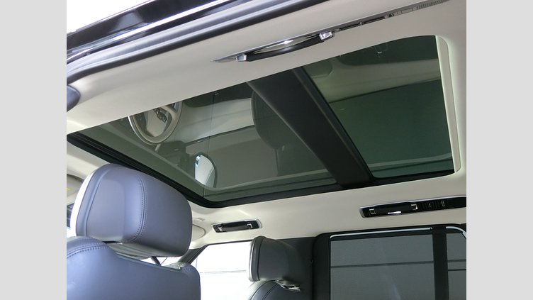 2023 認定中古車 Land Rover Range Rover サントリーニブラック D300 AWD MHEV（AT） スタンダードホイールベース HSE