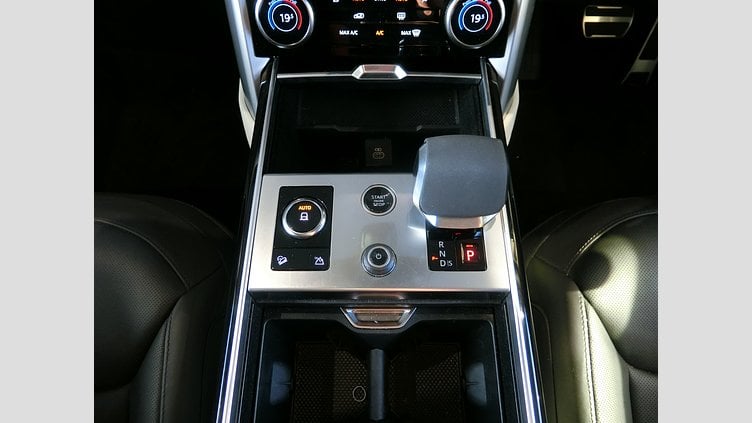2023 認定中古車 Land Rover Range Rover サントリーニブラック D300 AWD MHEV（AT） スタンダードホイールベース HSE