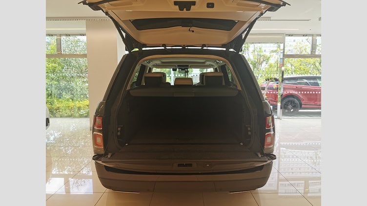 2022 認定中古車 Land Rover Range Rover カルパチアングレイ 5.0リッターV8スーパーチャージド 525PS ガソリン スタンダードホイールベース AUTOBIOGRAPHY