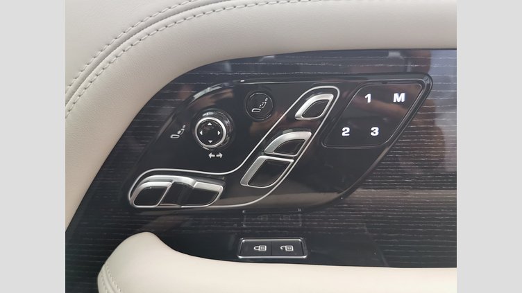 2022 認定中古車 Land Rover Range Rover カルパチアングレイ 5.0リッターV8スーパーチャージド 525PS ガソリン スタンダードホイールベース AUTOBIOGRAPHY