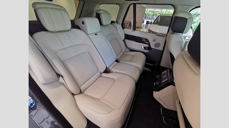 2022 認定中古車 Land Rover Range Rover カルパチアングレイ 5.0リッターV8スーパーチャージド 525PS ガソリン スタンダードホイールベース AUTOBIOGRAPHY