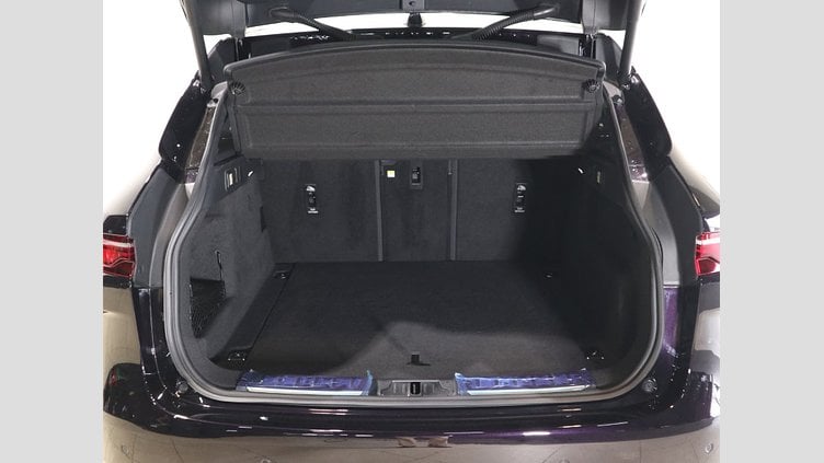 2023 認定中古車 Jaguar F-Pace Black P550 AWD（オートマチック） SVR