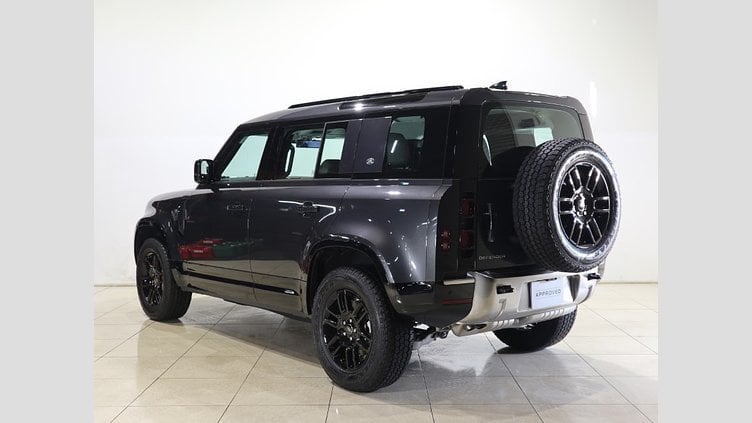 2024 認定中古車 Land Rover Defender 110 カルパチアングレイ D300 AWD（AT） S