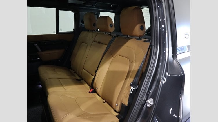 2024 認定中古車 Land Rover Defender 110 カルパチアングレイ P525 AWD (AT) V8 CARPATHIAN EDITION