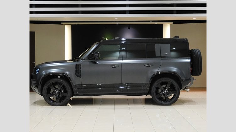 2024 認定中古車 Land Rover Defender 110 カルパチアングレイ P525 AWD (AT) V8 CARPATHIAN EDITION