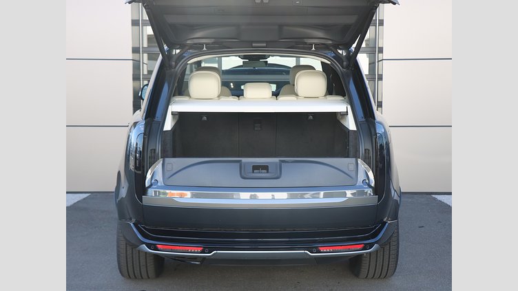 2024 認定中古車 Land Rover Range Rover カルパチアングレイ D300 AWD MHEV（AT） スタンダードホイールベース HSE