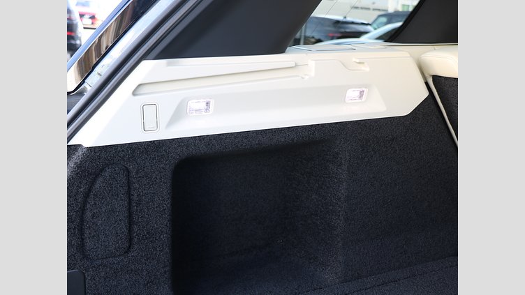 2024 認定中古車 Land Rover Range Rover カルパチアングレイ D300 AWD MHEV（AT） スタンダードホイールベース HSE