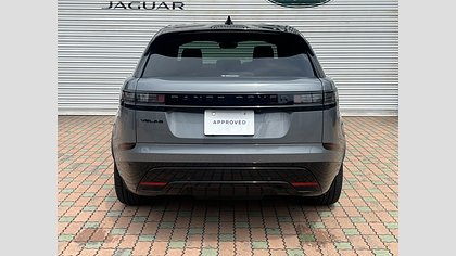 Range Rover Velar 11