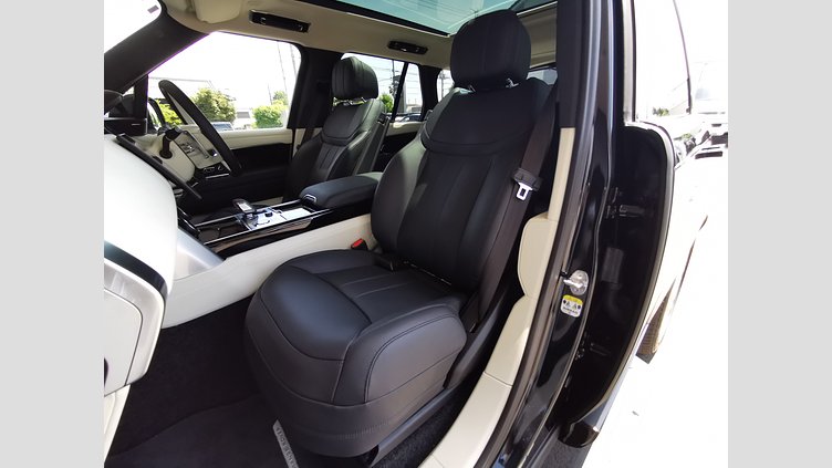 2023 認定中古車 Land Rover Range Rover サントリーニブラック P530 AWD（AT） スタンダードホイールベース HSE
