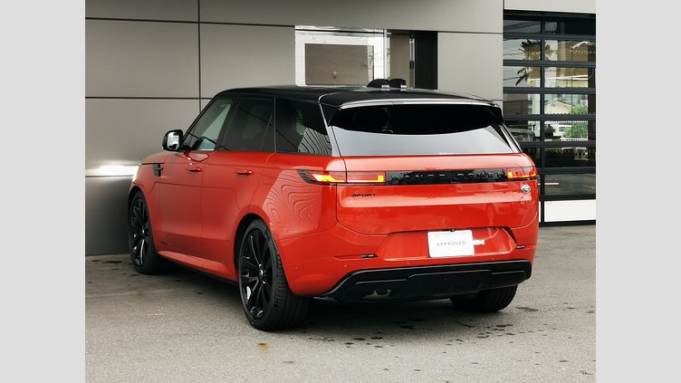 2023 認定中古車 Land Rover Range Rover Sport フィレンツェレッド 3.0リッター6気筒300PSターボチャージドディーゼルMHEV（オートマチック） AUTOBIOGRAPHY