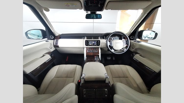 2024 認定中古車 Land Rover Range Rover Santorini Black 3.0 litre V6 Supercharged Petrol ヴォーグ