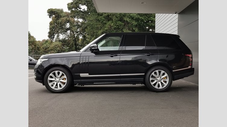 2024 認定中古車 Land Rover Range Rover Santorini Black 3.0 litre V6 Supercharged Petrol ヴォーグ