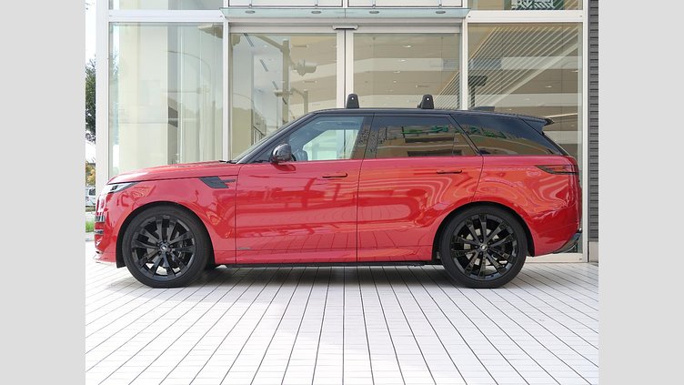 2023 認定中古車 Land Rover Range Rover Sport フィレンツェレッド 3.0リッター6気筒300PSターボチャージドディーゼルMHEV（オートマチック） AUTOBIOGRAPHY