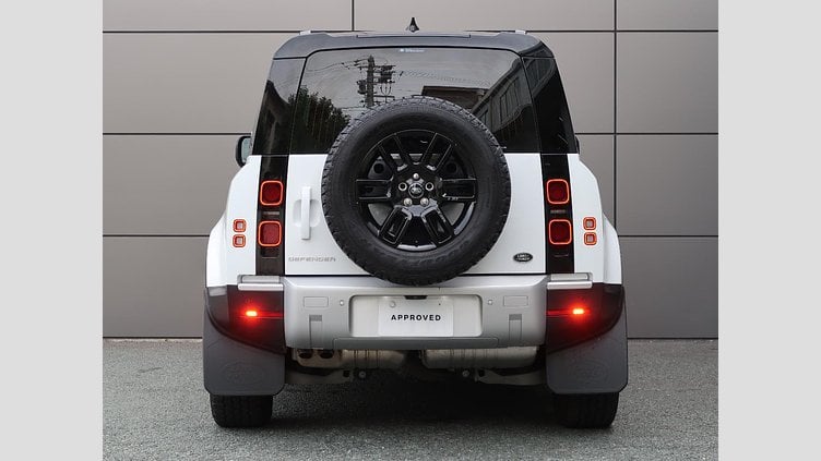 2023 認定中古車 Land Rover Defender 110 フジホワイト D300 AWD（AT） S