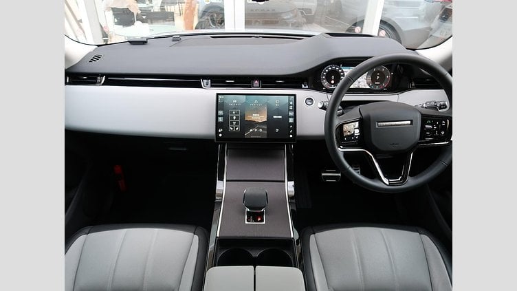 2024 認定中古車 Land Rover Range Rover Evoque アロイオスグレイ D200マイルドハイブリッド（ディーゼル） スタンダードホイールベース DYNAMIC SE