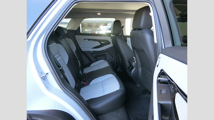 2023 認定中古車 Land Rover Range Rover Evoque アロイオスグレイ D200マイルドハイブリッド（ディーゼル） スタンダードホイールベース DYNAMIC SE