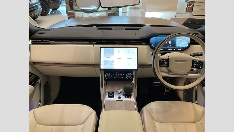 2022 認定中古車 Land Rover Range Rover Sunset Gold in Satin finish 4.4 NC10 P8H First Edition