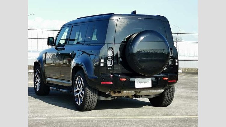 2023 認定中古車 Land Rover Defender 110 サントリーニブラック D300 AWD（AT） X