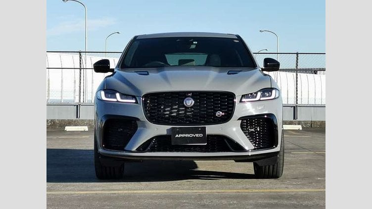 2022 認定中古車 Jaguar F-Pace ＳＶＯプレミアムパレットグレー P550 AWD（オートマチック） SVR