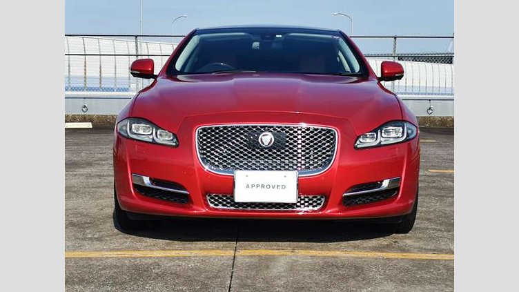 2018 認定中古車 Jaguar XJ Firenze Red 3ℓスーパーチャージャー プレミアムラグジュアリー