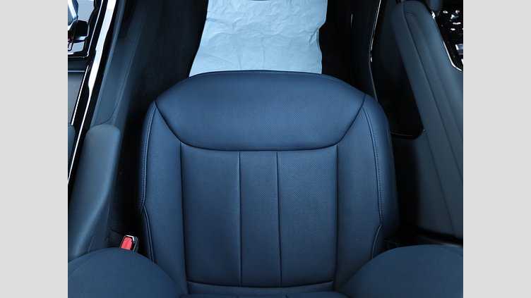2023 認定中古車 Land Rover Range Rover Sport ヴァレジネブルー 3.0リッター6気筒300PSターボチャージドディーゼルMHEV（オートマチック） AUTOBIOGRAPHY