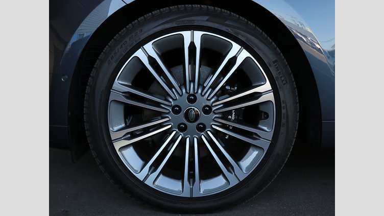 2023 認定中古車 Land Rover Range Rover Sport ヴァレジネブルー 3.0リッター6気筒300PSターボチャージドディーゼルMHEV（オートマチック） AUTOBIOGRAPHY