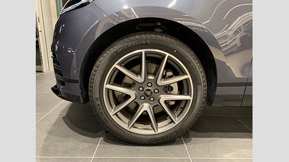 Range Rover Velar 9