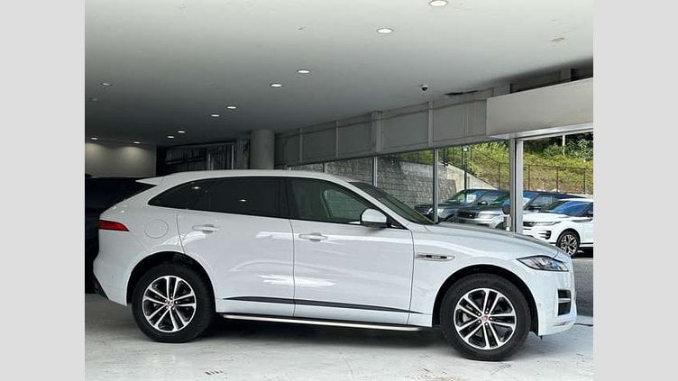 2024 認定中古車 Jaguar F-Pace Yulong White 2.0L I4 Pet Mid DOHC AJ200 Rスポーツ　P250