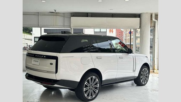 2023 認定中古車 Land Rover Range Rover オストゥーニパールホワイト D300 AWD MHEV（AT） スタンダードホイールベース AUTOBIOGRAPHY